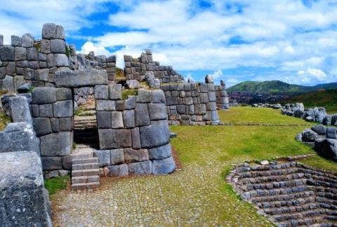 Sacsayhuaman